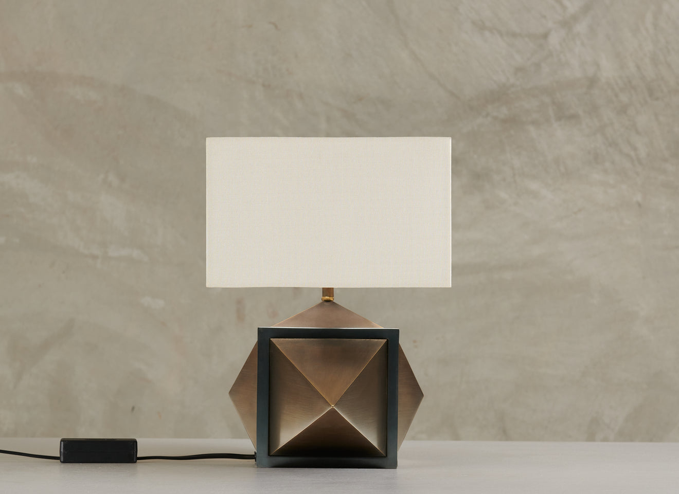 HERKIMER TABLE LAMP BY LIKA MOORE
